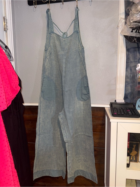 Zenana Outfitters Pants - Zenana Outfitters Light Blue Wide-Leg Linen-Blend Jumpsuit